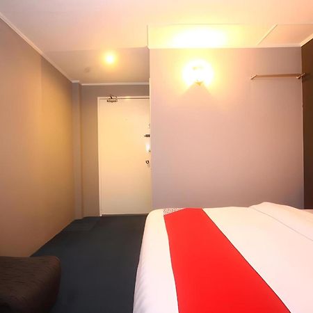 Super Oyo 1026 Hotel Lutana Sandakan Bagian luar foto