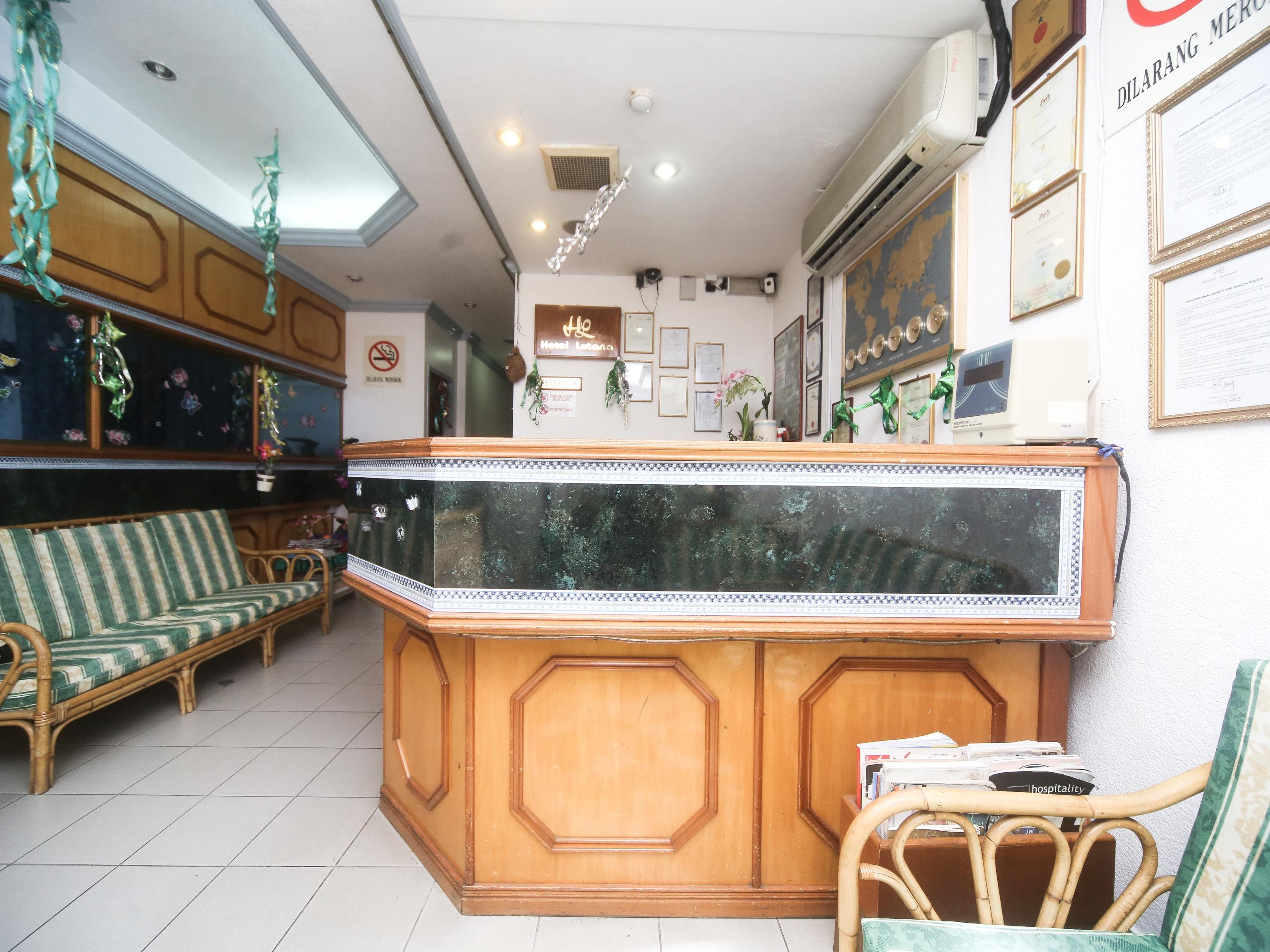 Super Oyo 1026 Hotel Lutana Sandakan Bagian luar foto
